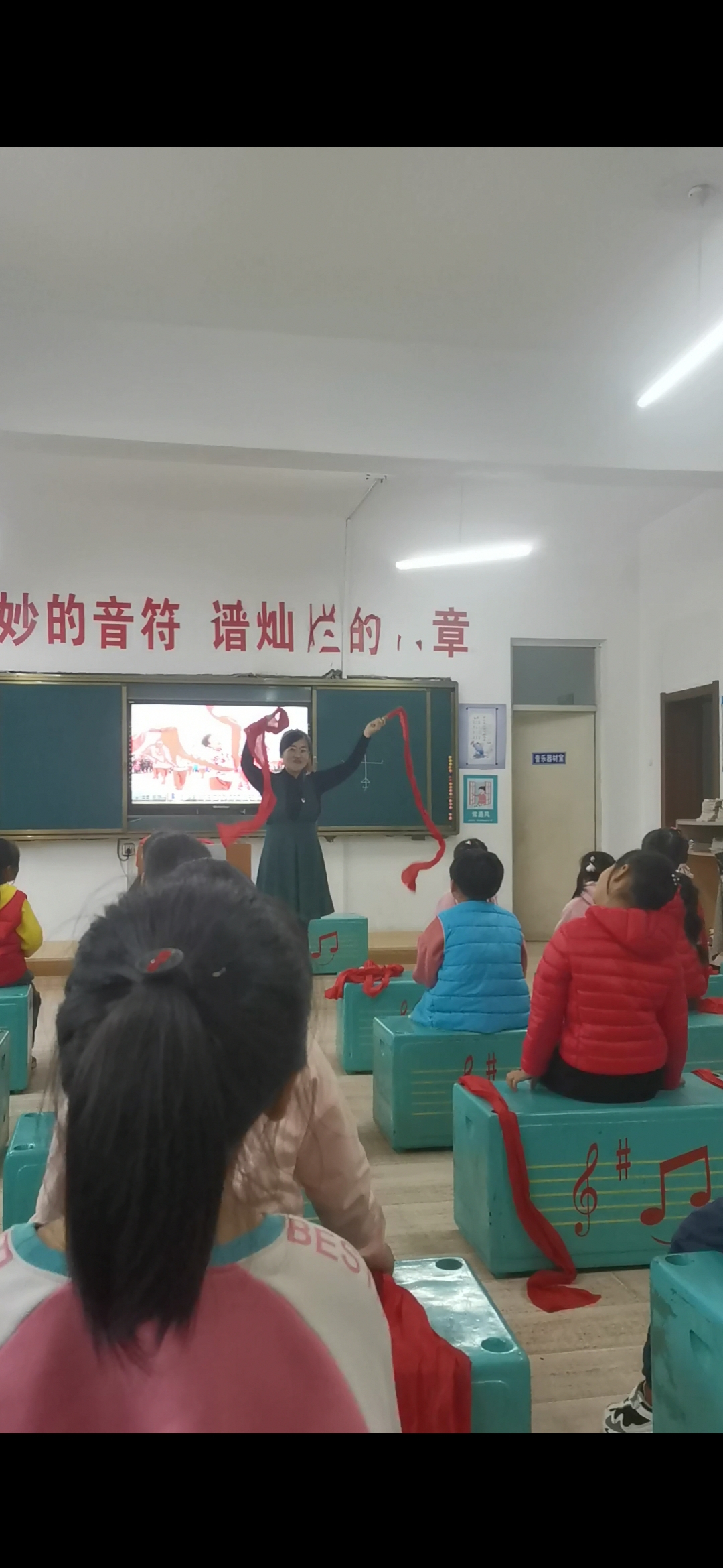 Screenshot_20201119_145227_com.huawei.himovie.jpg