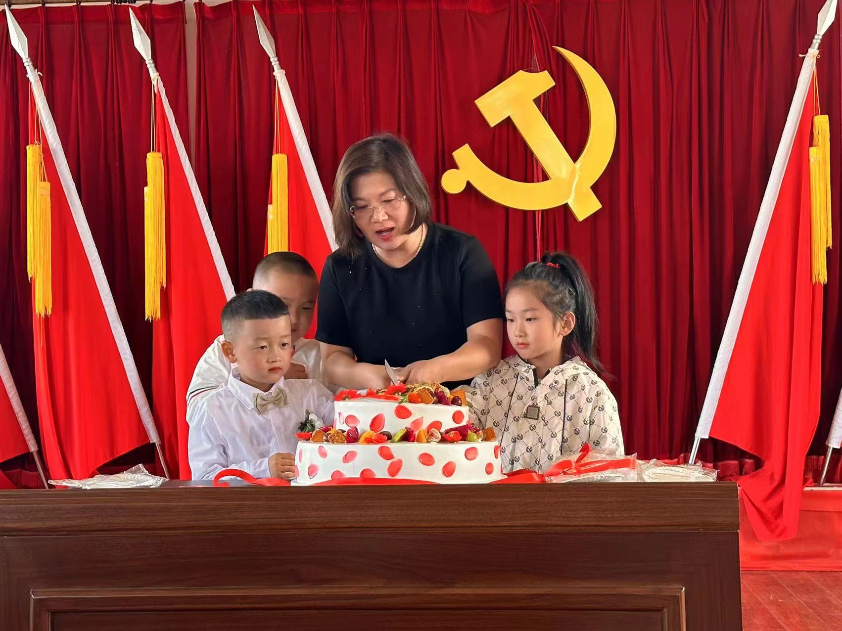 (yng)(ji)^(q)һеƬ.jpg